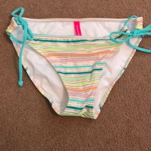Victoria’s Secret bikini bottom small